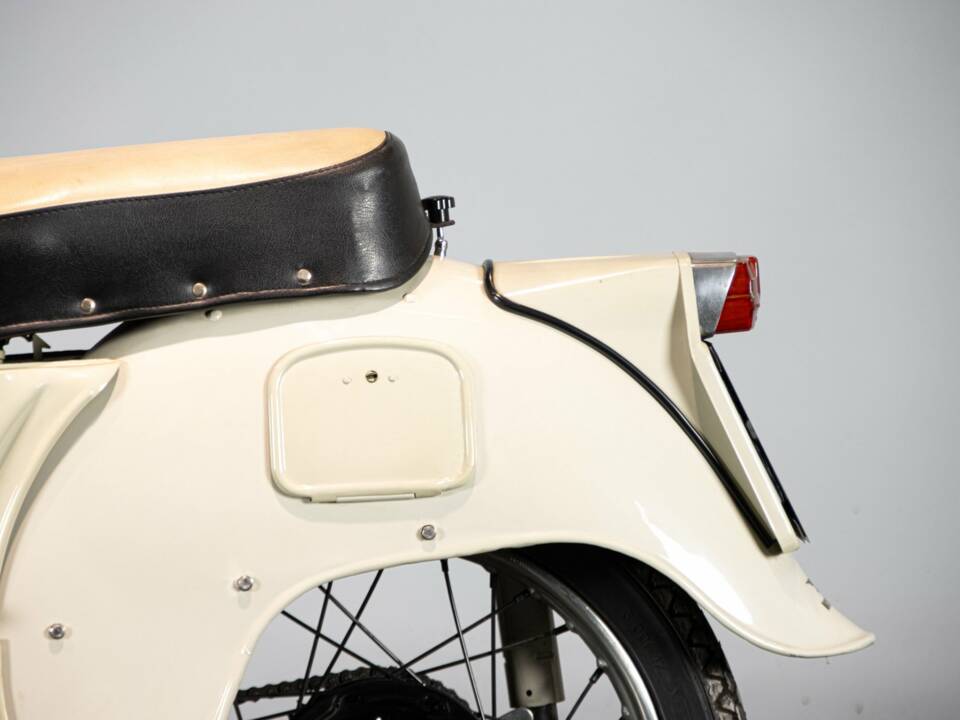 Immagine 30/50 di Moto Guzzi Galletto (1962)