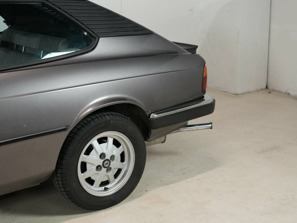 Immagine 15/35 di Lancia Beta HP Executive VX (1983)