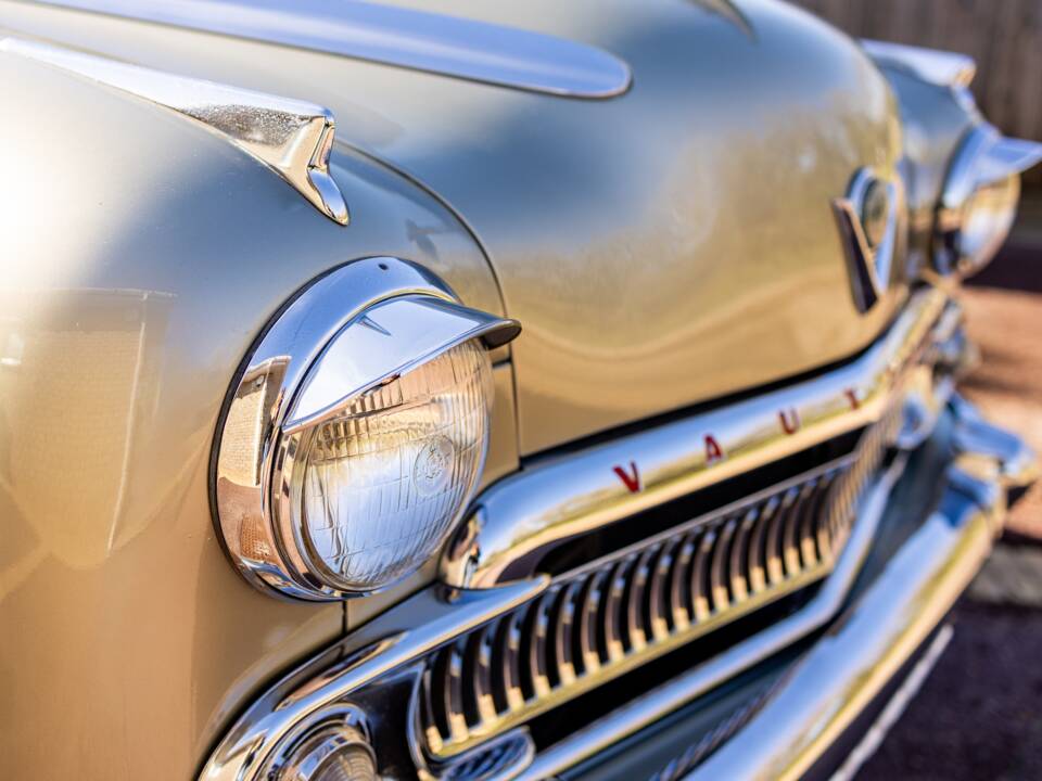 Bild 22/50 von Vauxhall Cresta (1956)