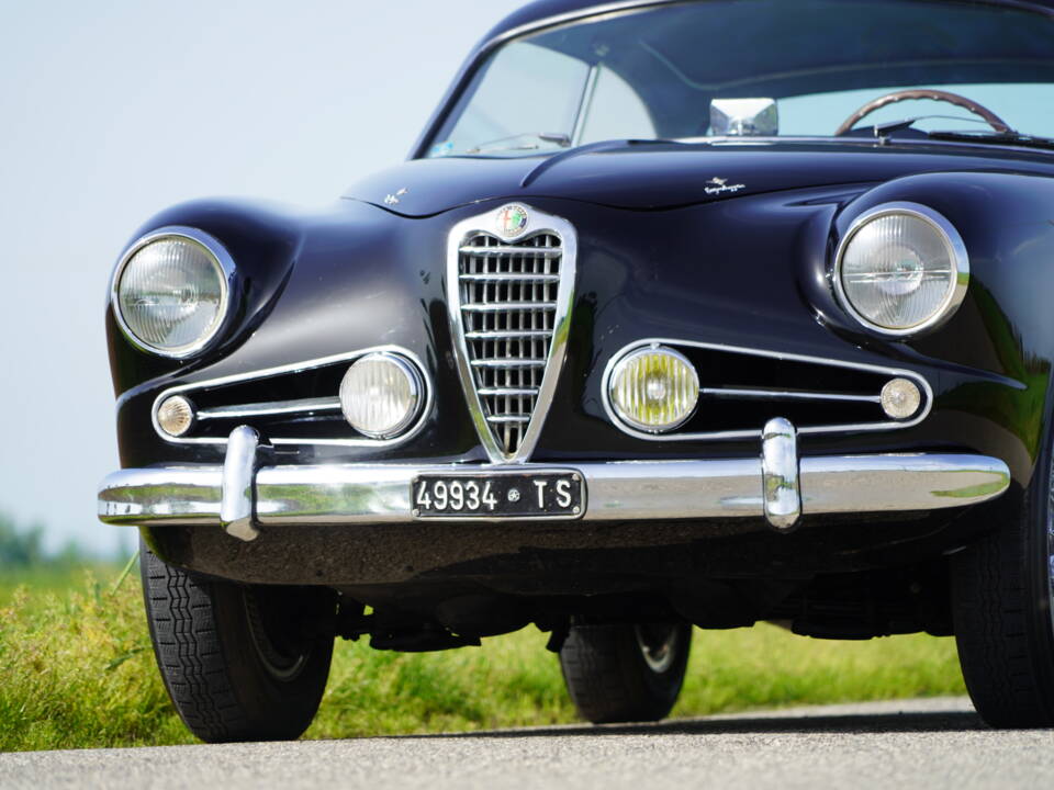 Image 7/74 de Alfa Romeo 1900 C Super Sprint Berlina (1954)