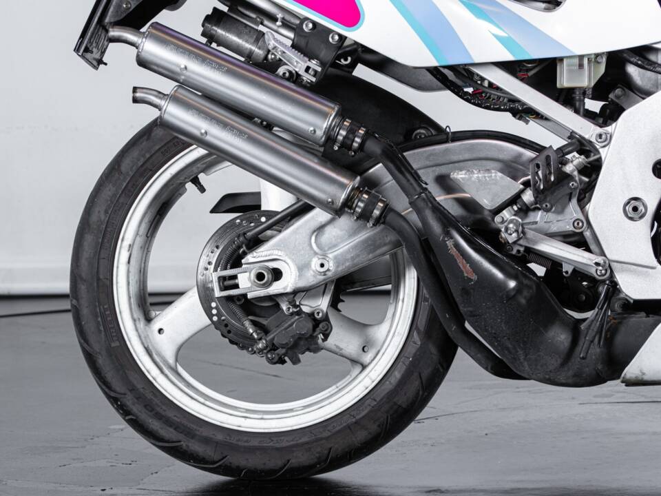 Immagine 46/50 di Suzuki RGV 250 Gamma (1992)