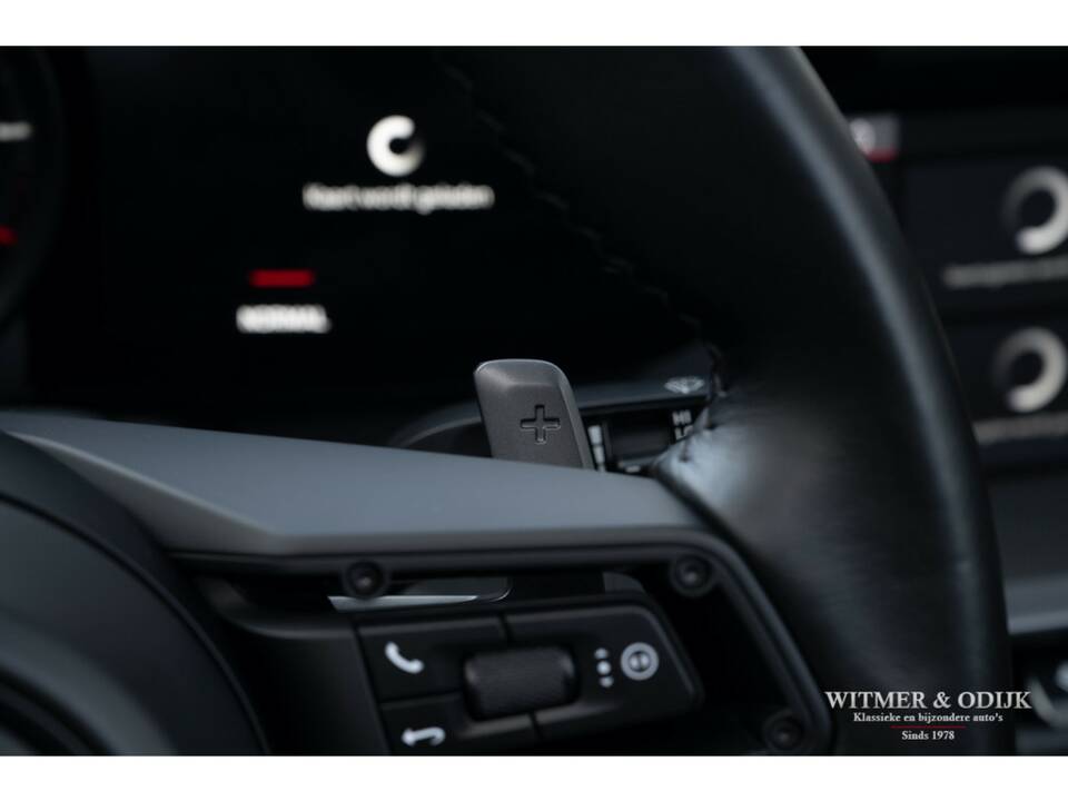 Image 21/39 de Porsche 911 Carrera 4S (2019)