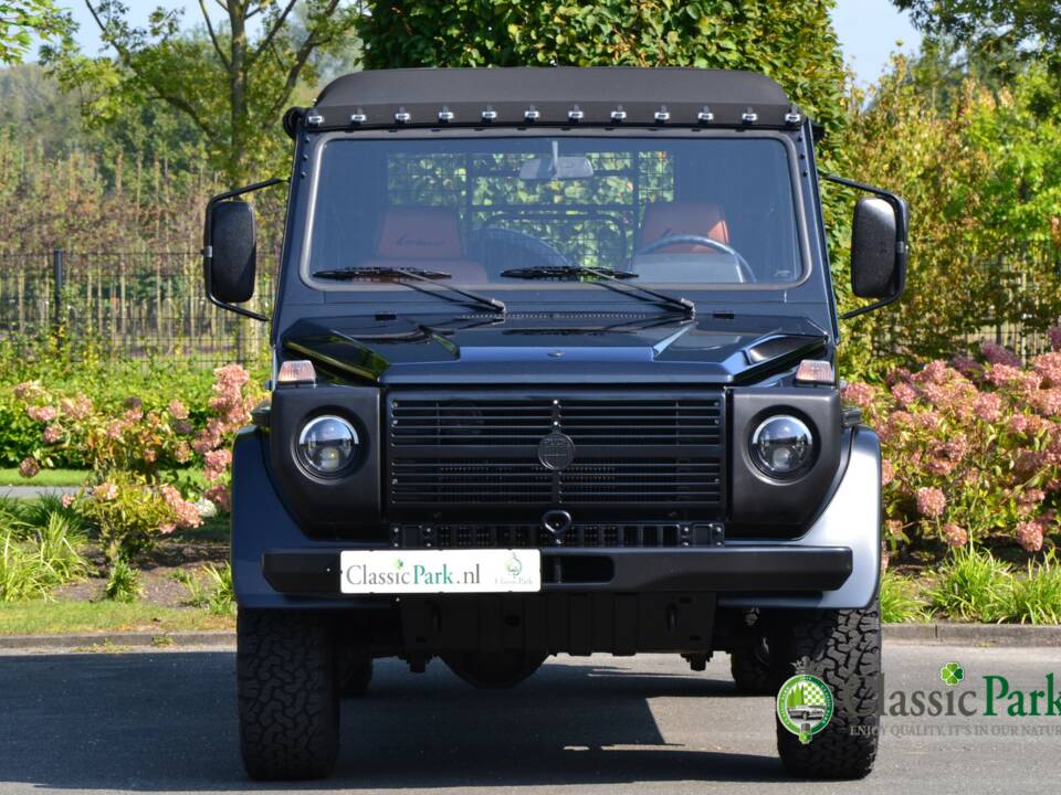 Immagine 8/49 di Mercedes-Benz 230 GE (lang) (1991)