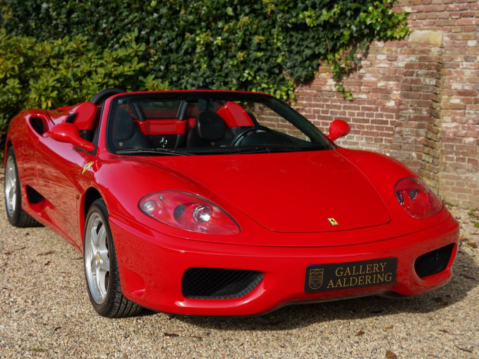 Image 22/50 de Ferrari 360 Spider (2003)