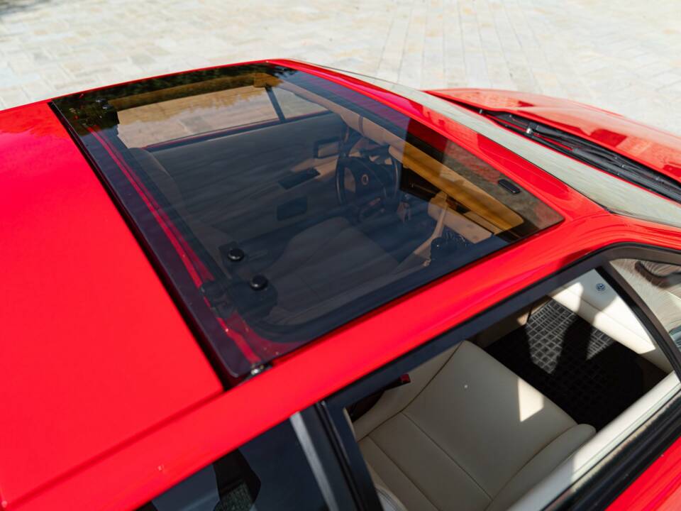 Bild 28/50 von Lotus Esprit Turbo (1993)