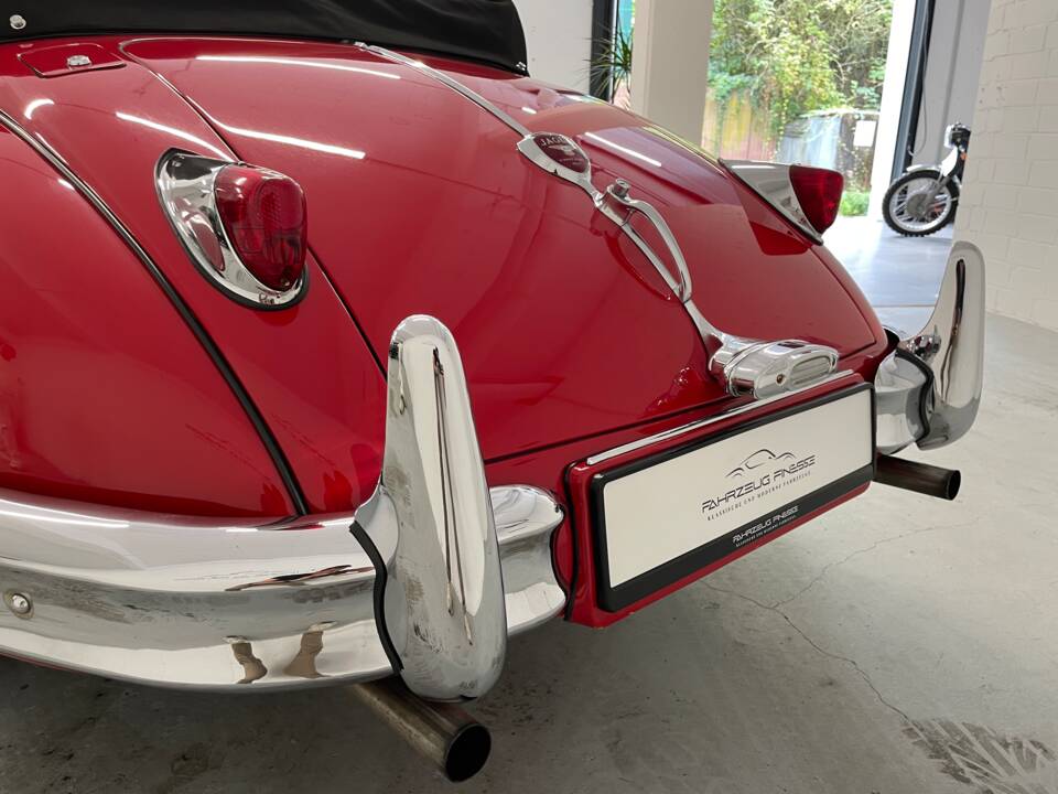 Imagen 22/38 de Jaguar XK 140 SE DHC (1955)
