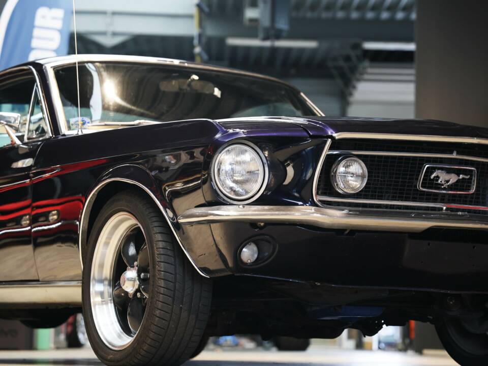 Image 5/57 of Ford Mustang 302 (1968)