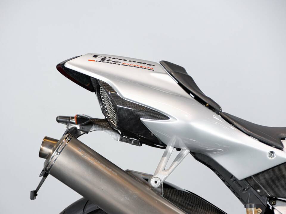 Bild 34/50 von Benelli DUMMY (2002)