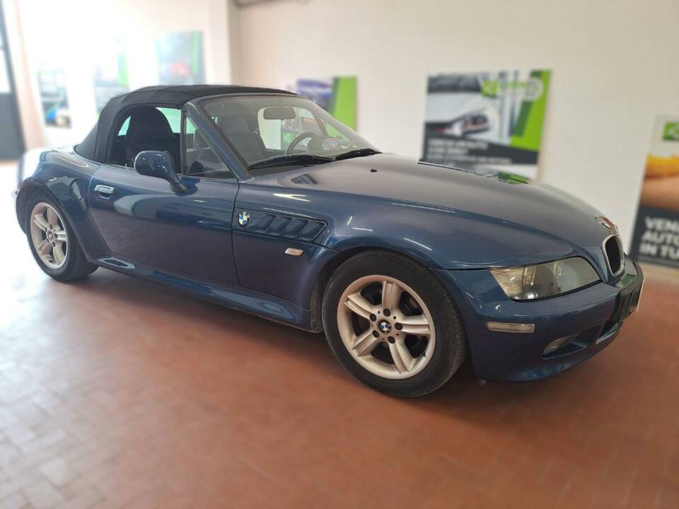 Immagine 1/22 di BMW Z3 1.9i (1999)
