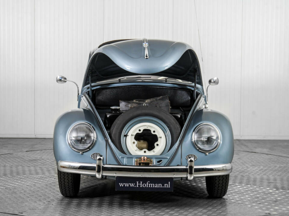 Image 36/50 of Volkswagen Beetle 1200 Convertible (1955)