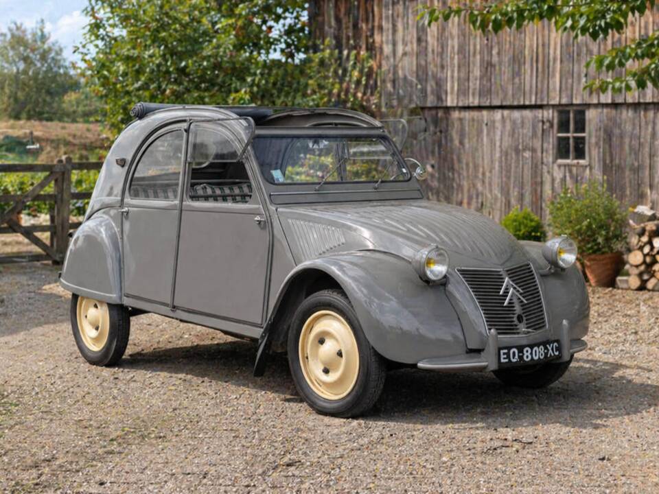 Bild 1/8 von Citroën 2 CV A (1953)