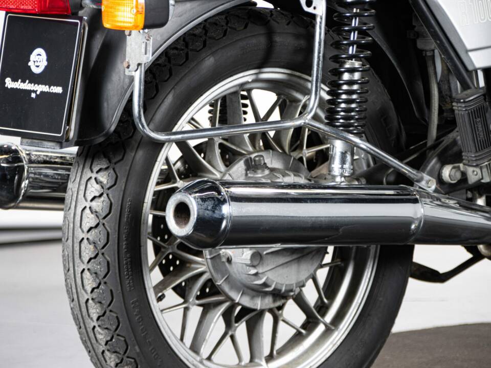 Image 29/50 of BMW R 100 RS (1981)
