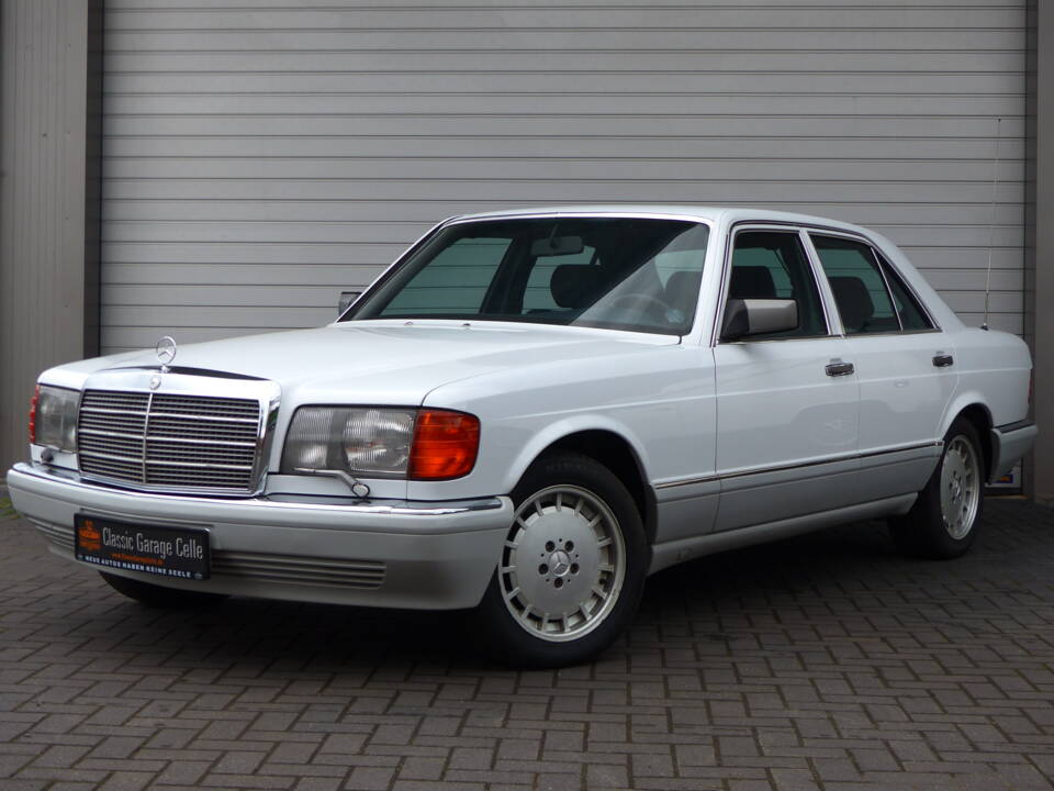 Bild 1/16 von Mercedes-Benz 420 SE (1990)