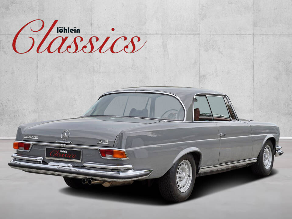 Immagine 2/26 di Mercedes-Benz 280 SE 3,5 (1970)