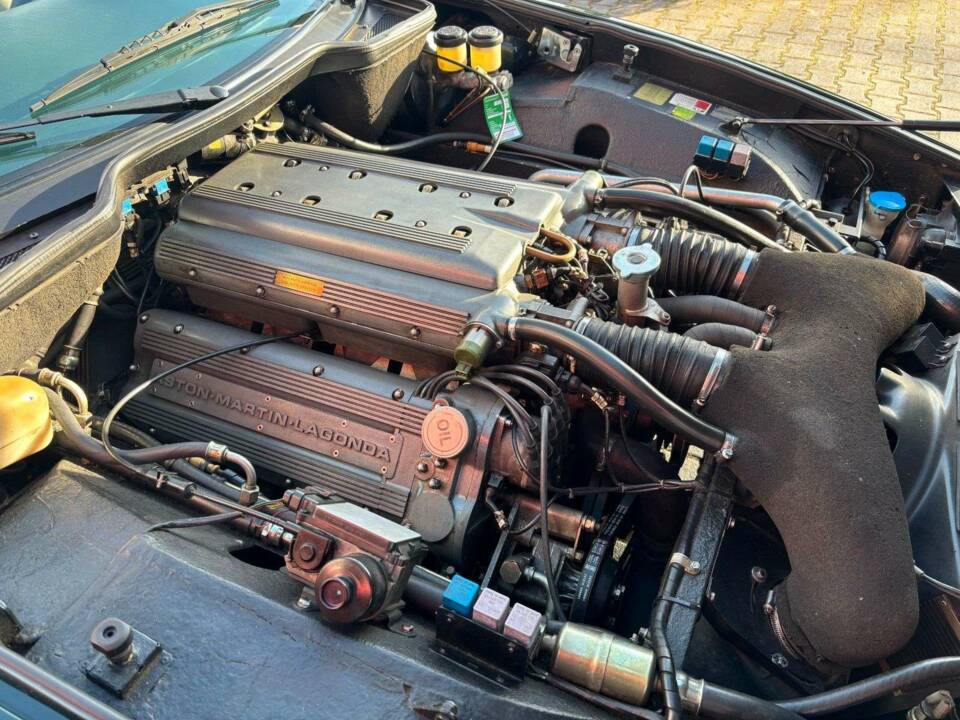 Bild 18/20 von Aston Martin Virage Volante (1994)