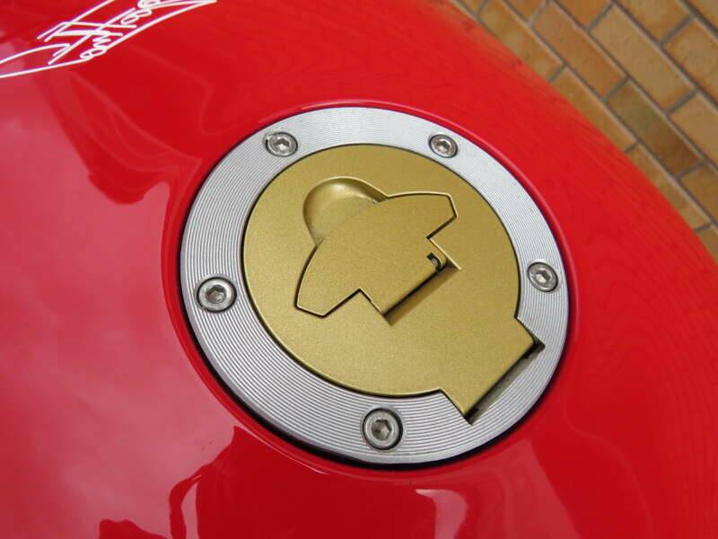 Immagine 19/50 di Ducati 916 R (2000)