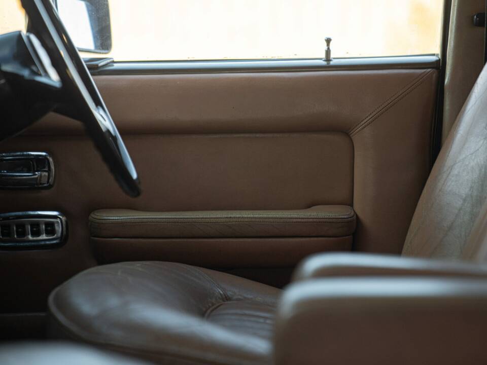 Image 34/50 of Bentley Eight (1980)