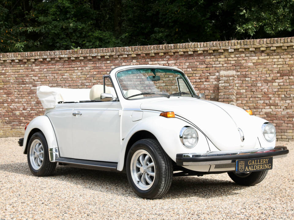 Immagine 47/50 di Volkswagen Kever 1303 &quot;Triple White&quot; (1977)