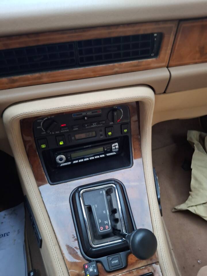 Bild 7/14 von Jaguar XJ 40 (XJ-R) (1992)