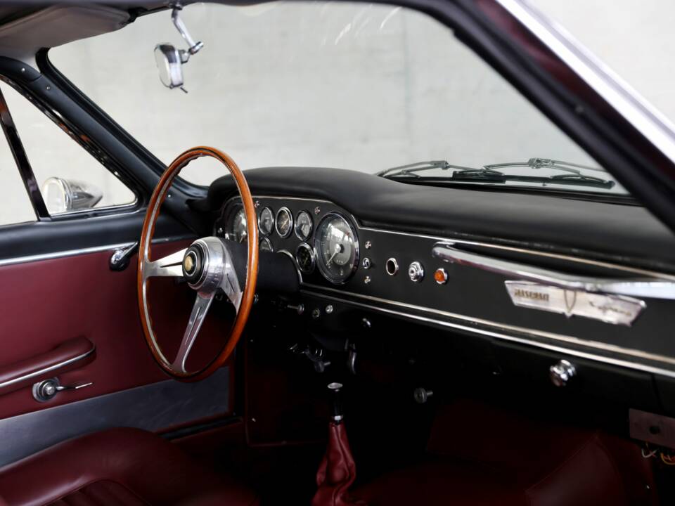 Bild 47/50 von Maserati 3500 GTI Sebring (1963)