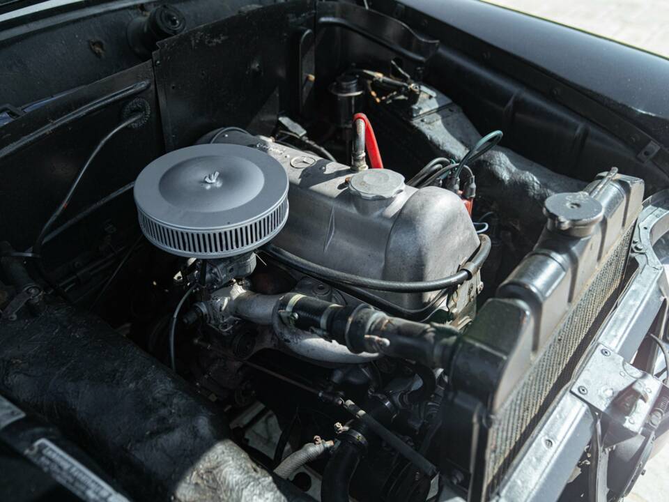 Image 43/50 of Mercedes-Benz 190 SL (1955)