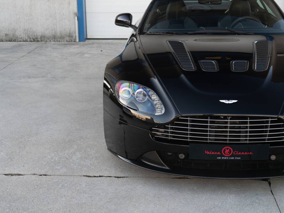 Image 7/83 de Aston Martin V12 Vantage (2009)