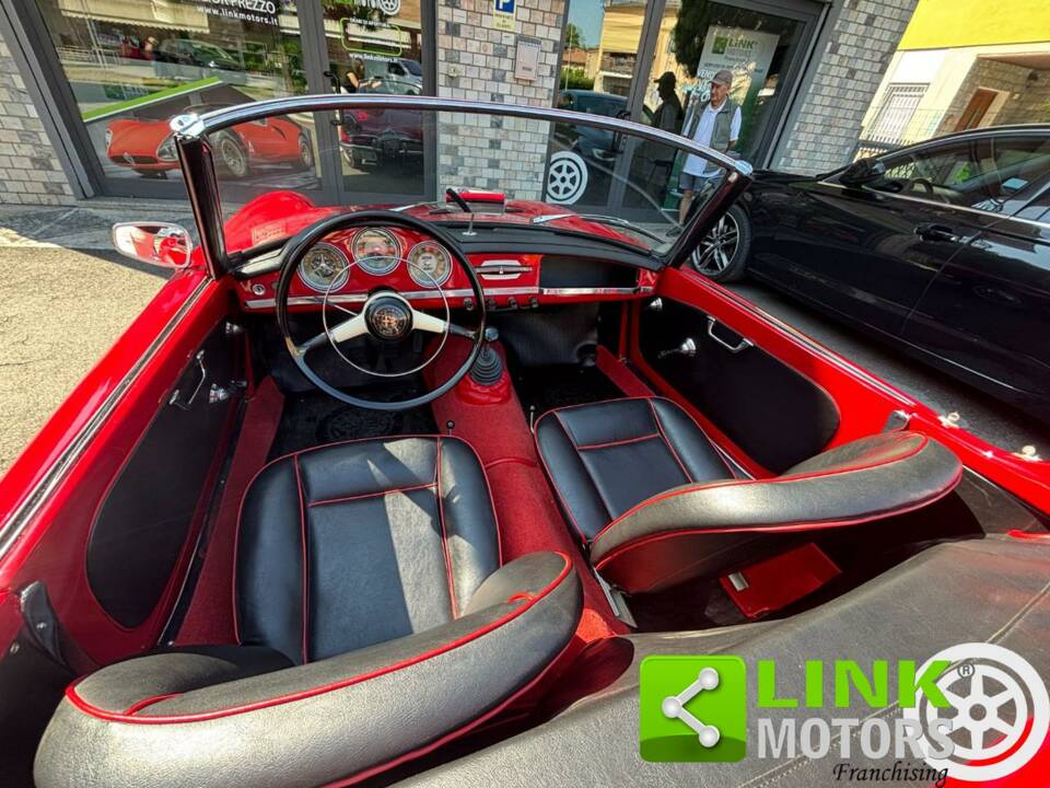 Image 9/10 of Alfa Romeo Giulietta Spider Veloce (1959)