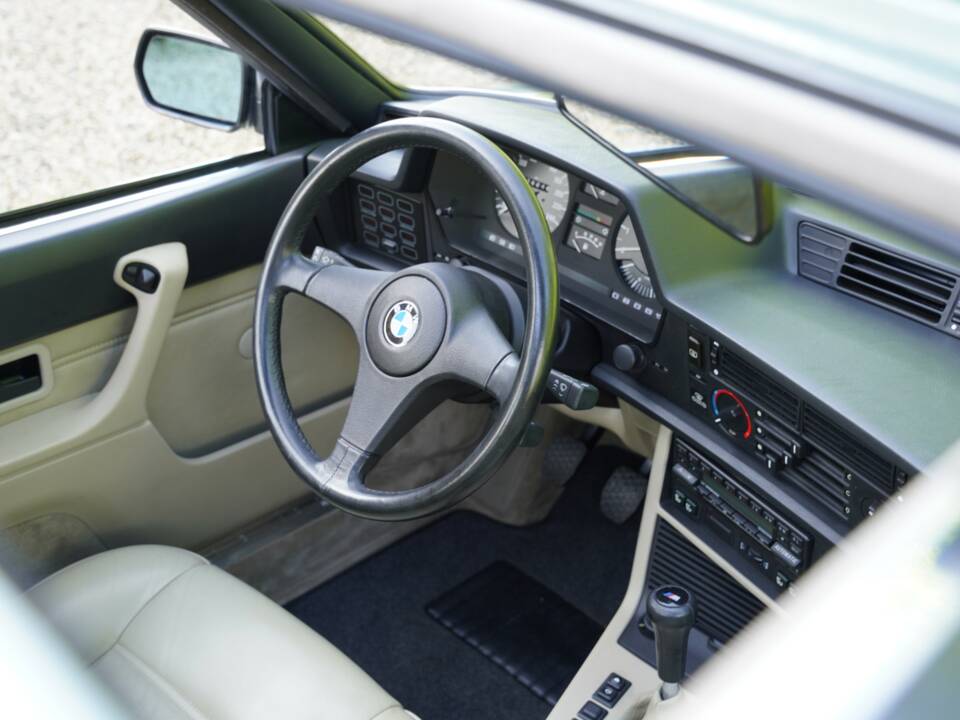 Bild 35/50 von BMW M 635 CSi (1986)