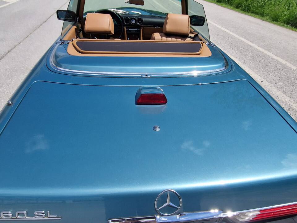 Image 76/82 of Mercedes-Benz 560 SL (1986)