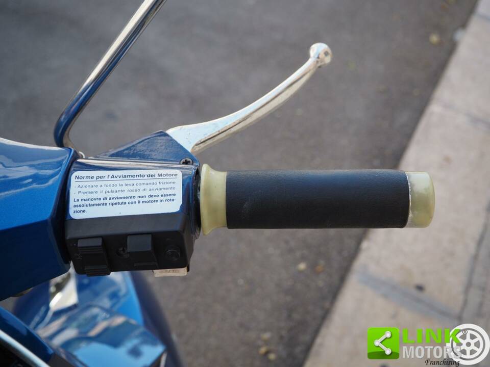 Bild 9/33 von Piaggio Vespa PX 150 E (1995)