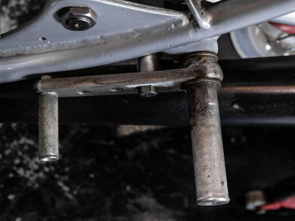 Image 26/32 of Berneg DUMMY (1952)