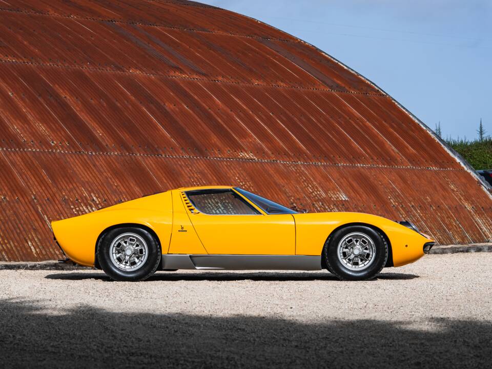 Afbeelding 5/56 van Lamborghini Miura P 400 S (1969)