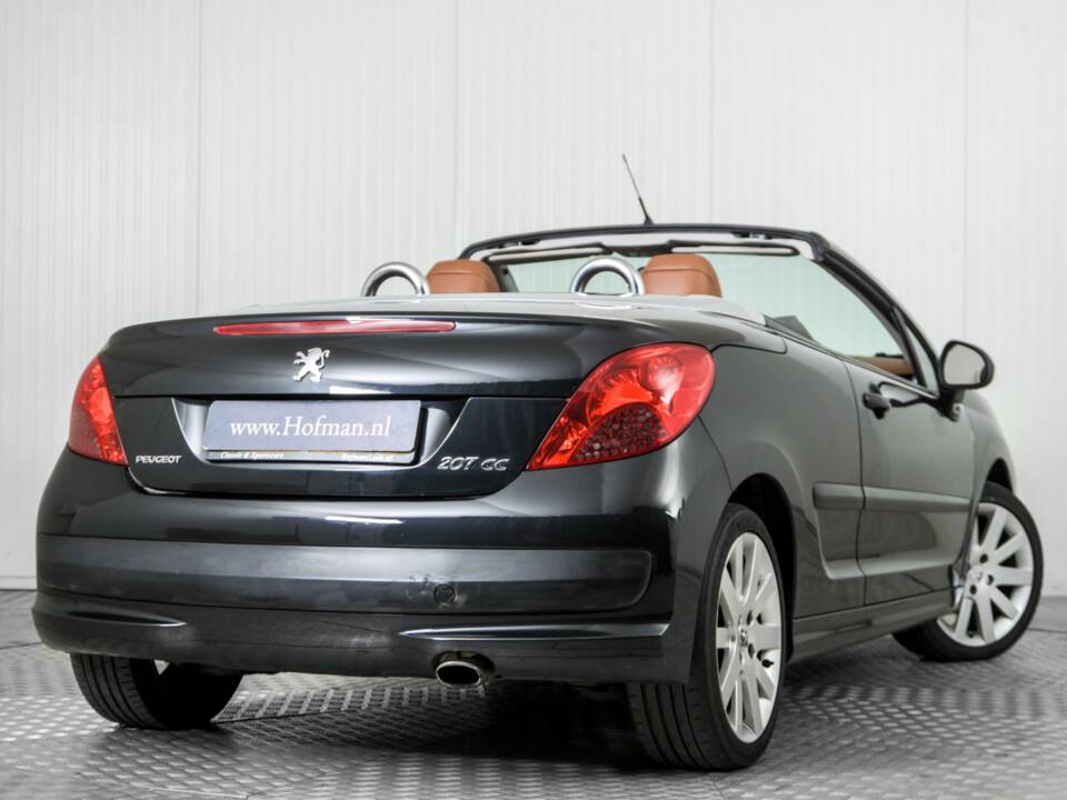 Image 42/50 de Peugeot 207 CC 1.6 VTi (2008)