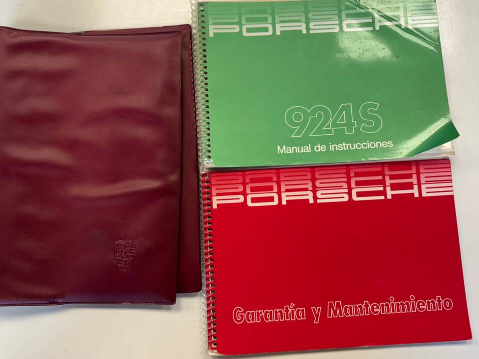 Image 35/35 of Porsche 924 S (1986)
