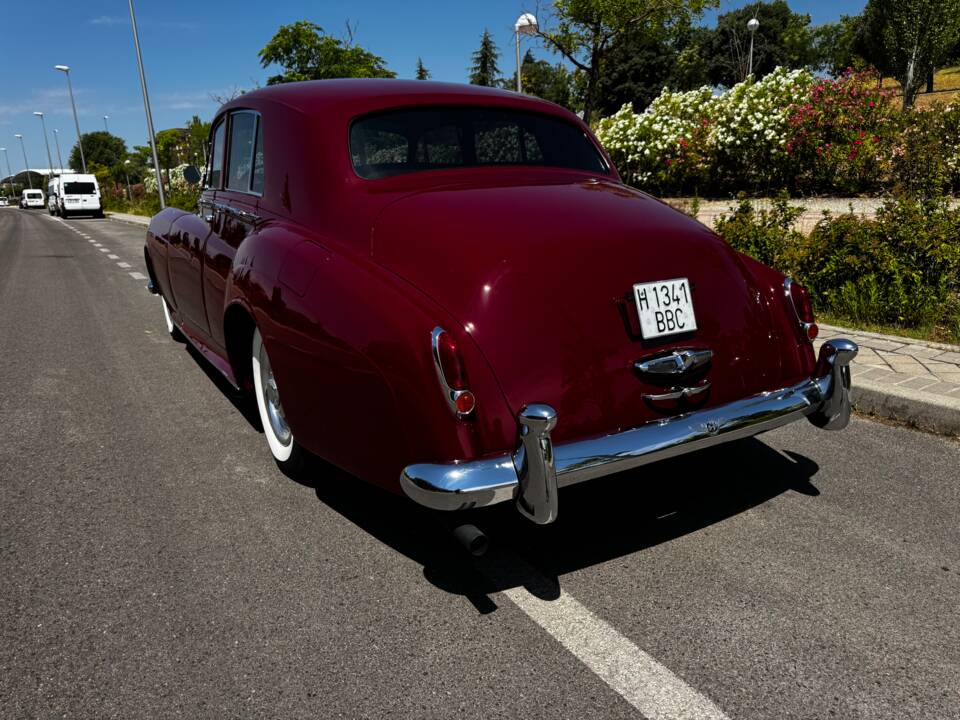 Image 78/81 of Bentley S 1 (1959)