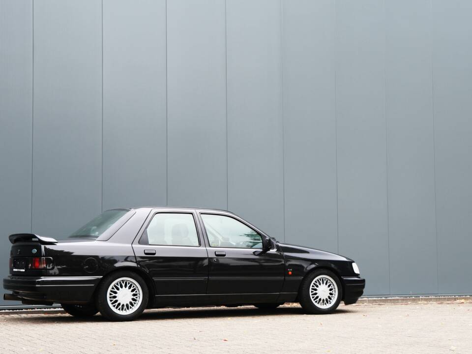 Image 1/50 of Ford Sierra Cosworth 4x4 (1992)