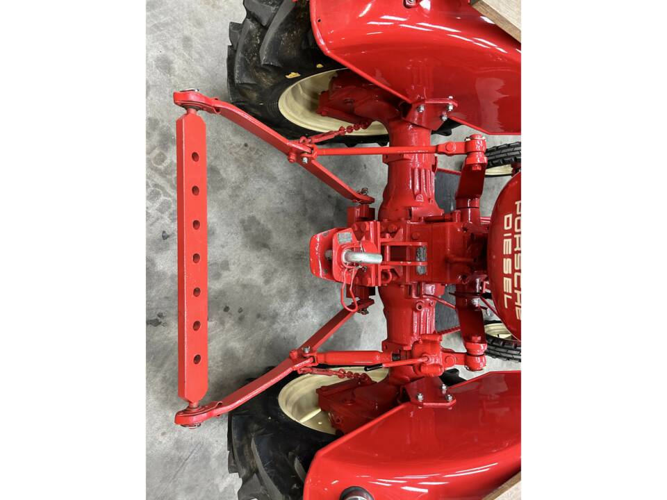 Image 17/50 of Porsche-Diesel Junior K (1961)