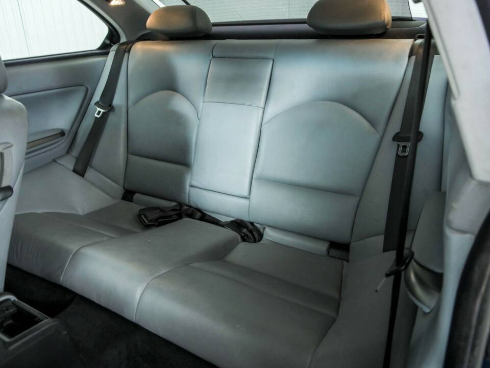 Bild 38/50 von BMW 320Ci (2003)