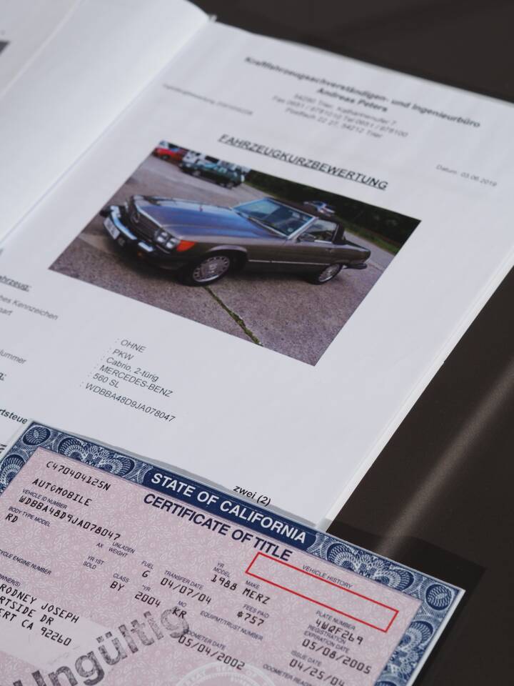 Image 28/50 of Mercedes-Benz 560 SL (1988)