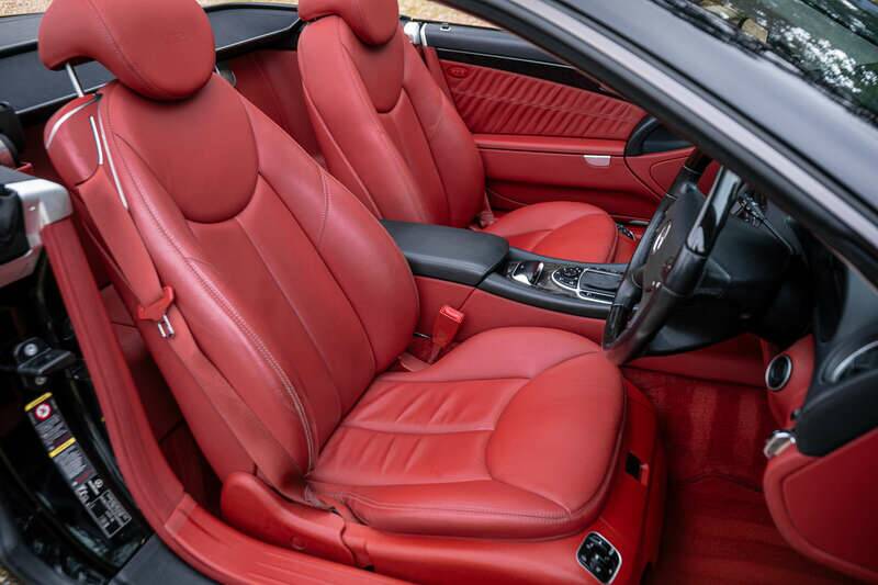 Image 28/43 of Brabus SV 12 (2004)