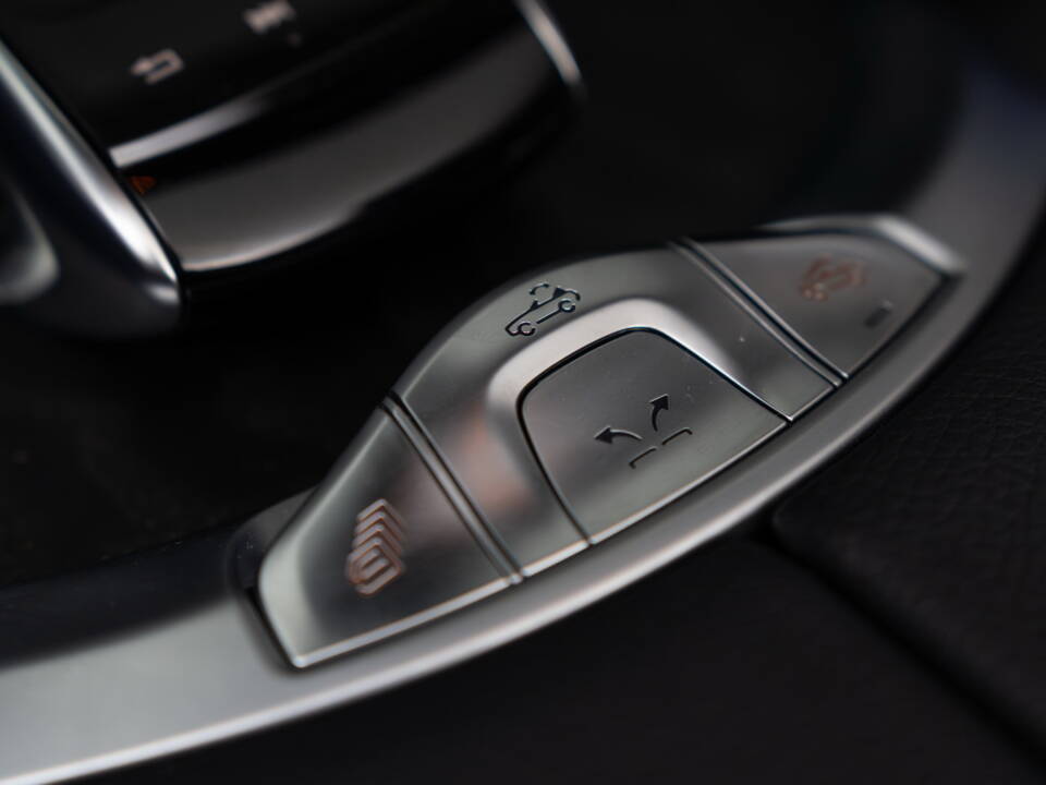 Bild 22/41 von Mercedes-Benz C 300 (2023)