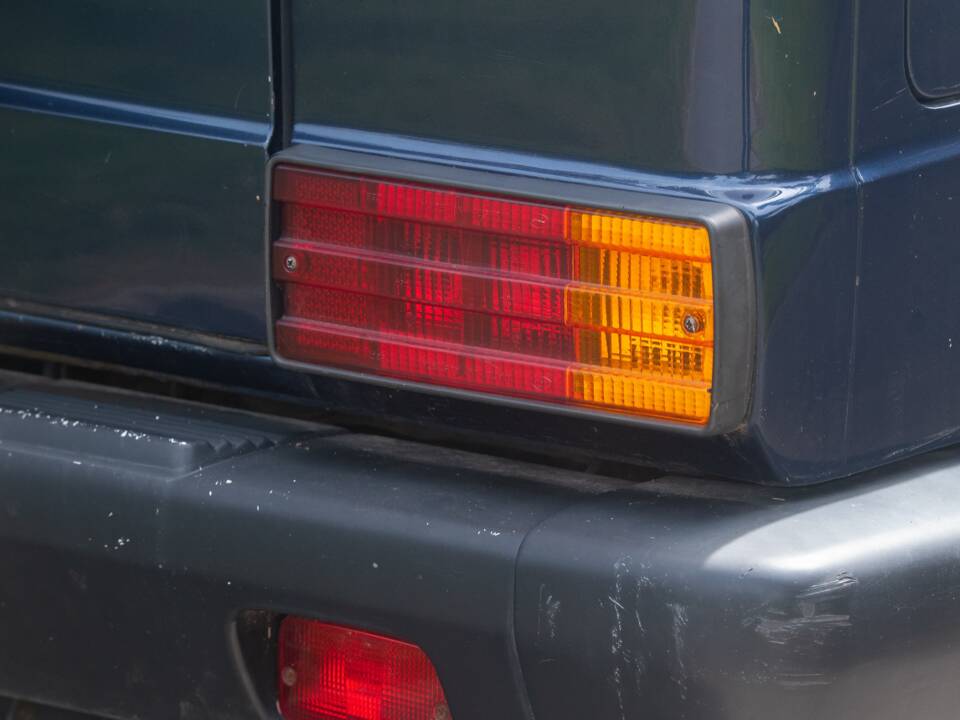 Bild 22/50 von Mercedes-Benz 300 GE (lang) (1995)