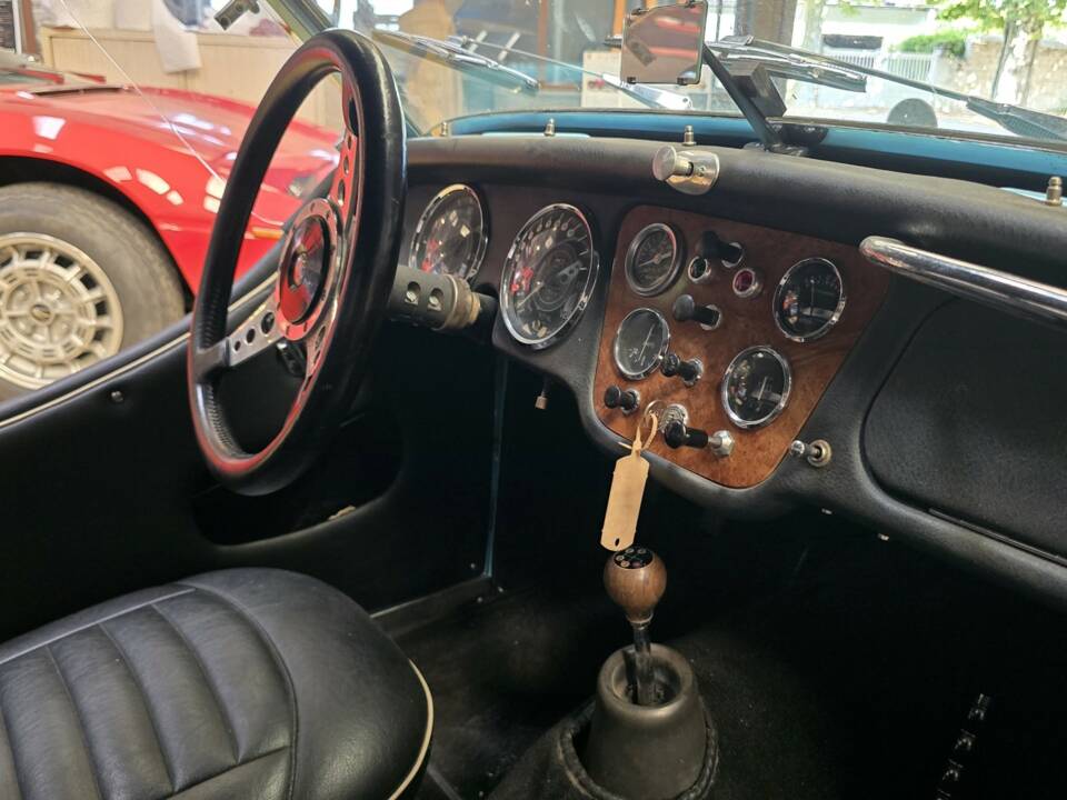 Image 15/50 of Triumph TR 3A (1959)