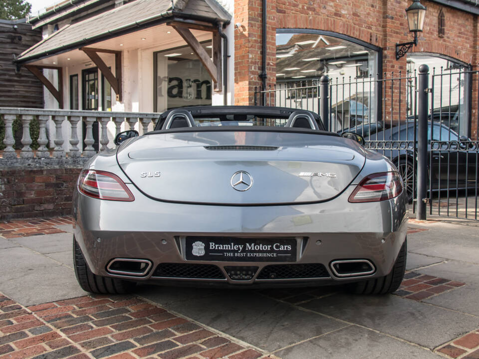 Bild 8/26 von Mercedes-Benz SLS AMG Roadster (2013)