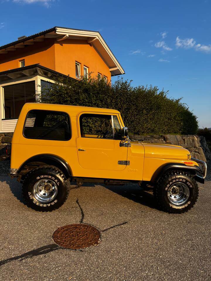 Image 8/88 de Jeep CJ-7 2.4L Diesel (1980)