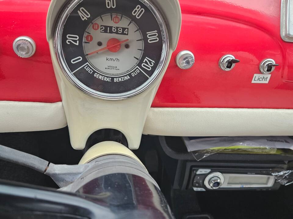 Image 9/10 of FIAT 500 Nuova (1966)