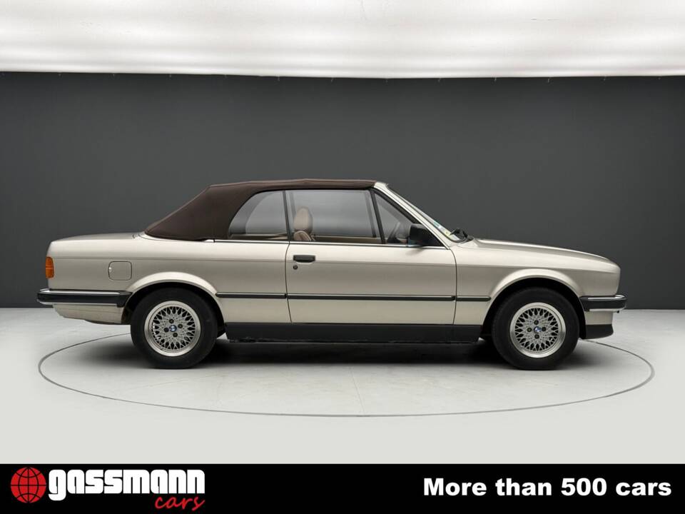 Bild 4/15 von BMW 320i (1990)