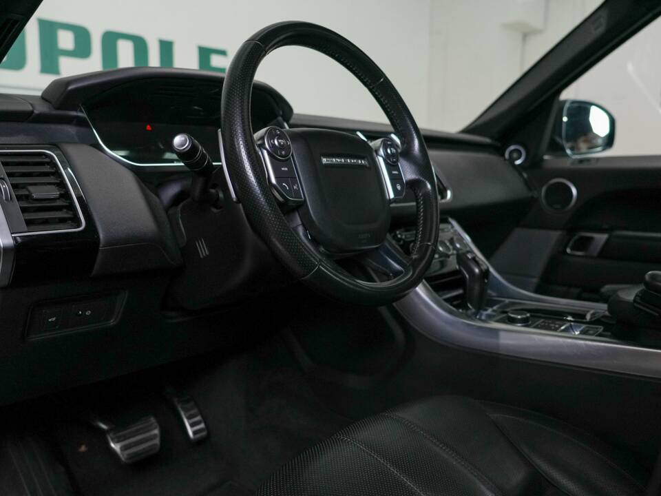 Image 16/50 of Land Rover Range Rover Sport SDV6 (2016)