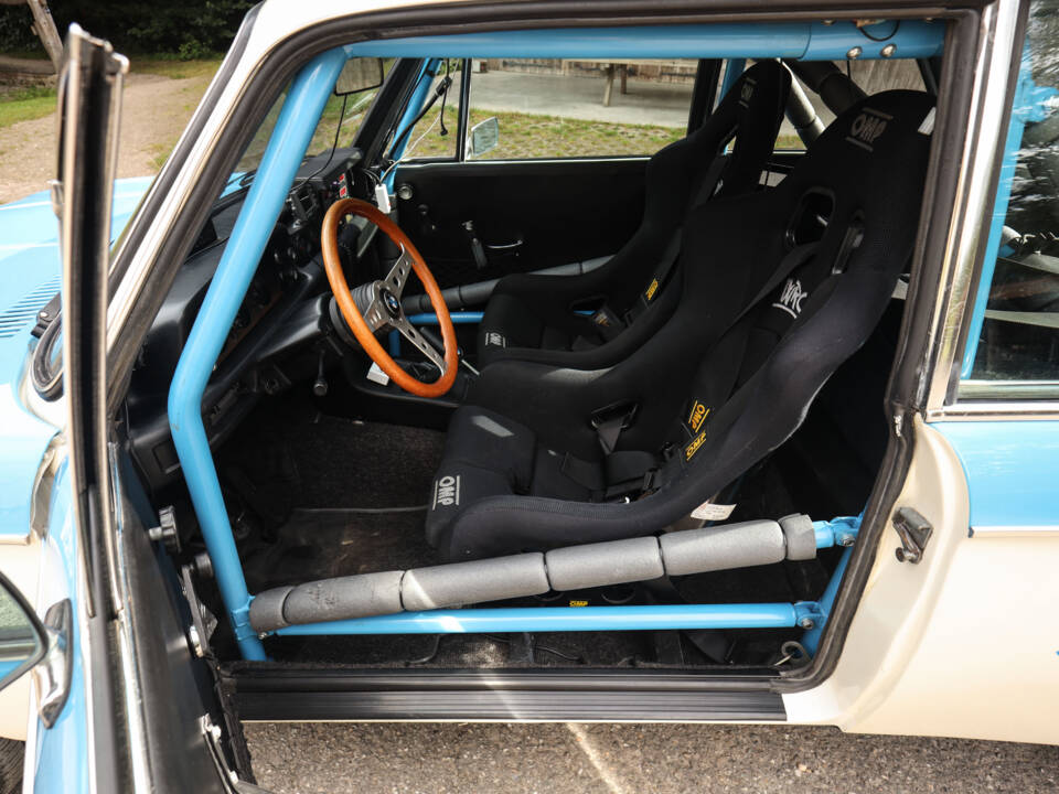 Image 8/80 de BMW 2002 (1975)
