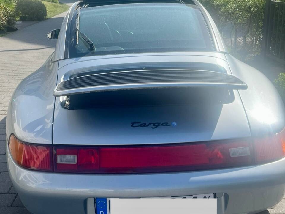 Imagen 3/96 de Porsche 911 Carrera (1996)